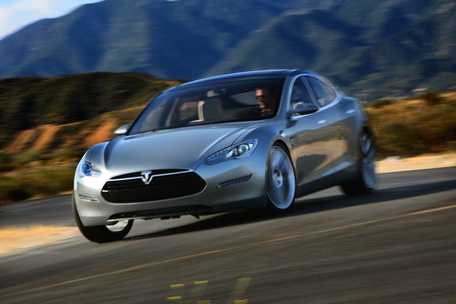  Tesla Model S Alpha 2011 года  (фото 14 из 17)
